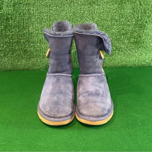 UGG Bailey Button 2 Navy Suede Tan 3056 Women’s Size 5 - Picture 2 of 6